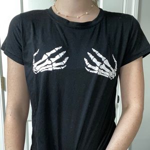 FUN SKELETON TSHIRT